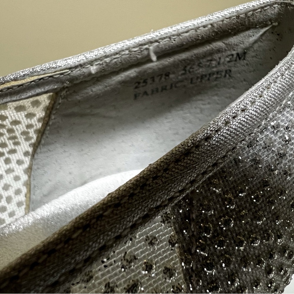 Women’s Apostrophe Silver Heels with Sparkling Embellishments Dress Shoes - Picture 11 of 11
